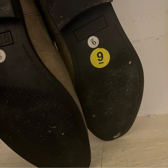 Guess 9 Men's Suede Tan Chelsea Boots - Picture 8 of 9